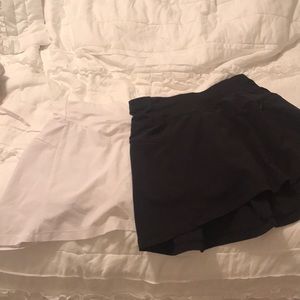 Black and white:all in motion size M